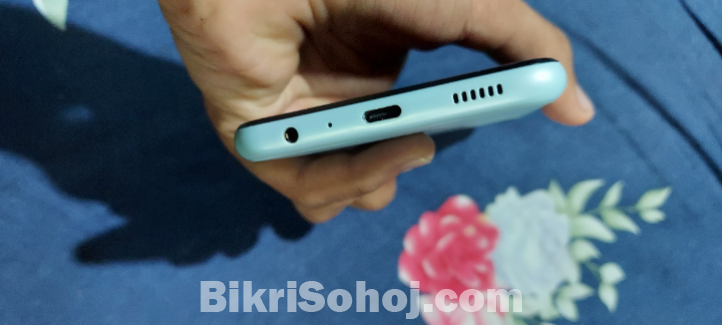 Samsung F13 6/128